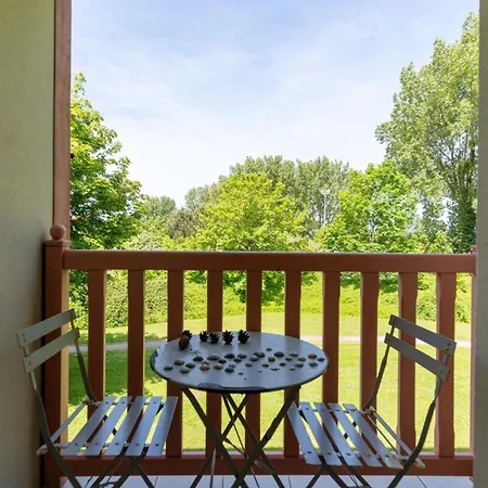 Apartment Beautiful Flat For 6 With Swimming Pool Tennis Court And Parking *